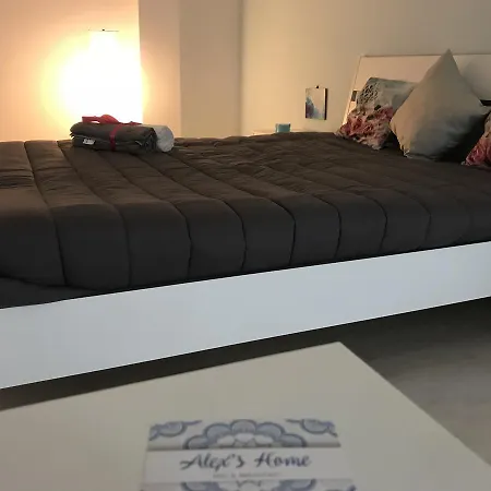 فندق مبيت وإفطار Alex's بورتيشي