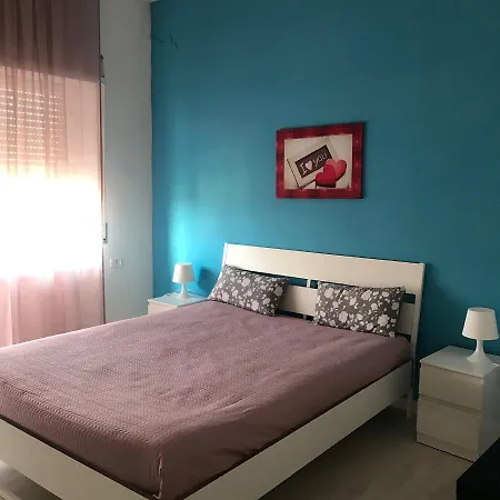 Alex's Bed & Breakfast *
